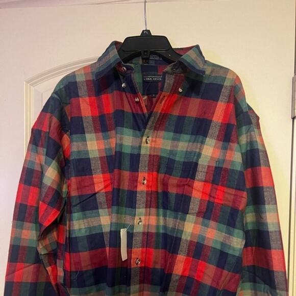 Can Heusen button up top - Picture 1 of 3